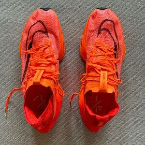 Air Zoom Alphafly NEXT% 2 'Total Orange' Men’s size 9. Low mileage.